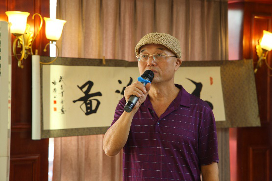 杜立宪副院长主持会议.png
